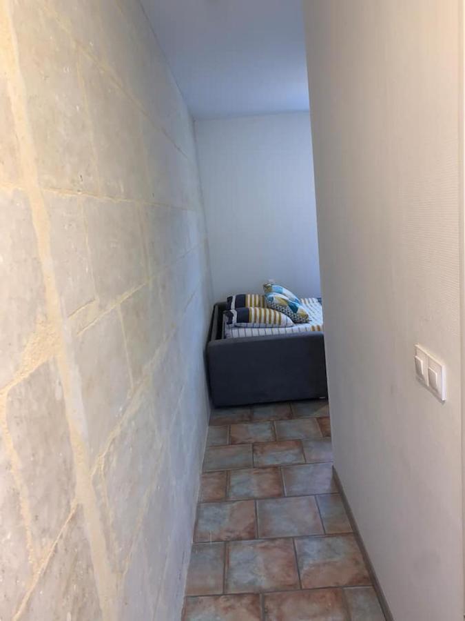 Le Lumineux Centre ville - Wifi - Parking  Niort Exterior foto
